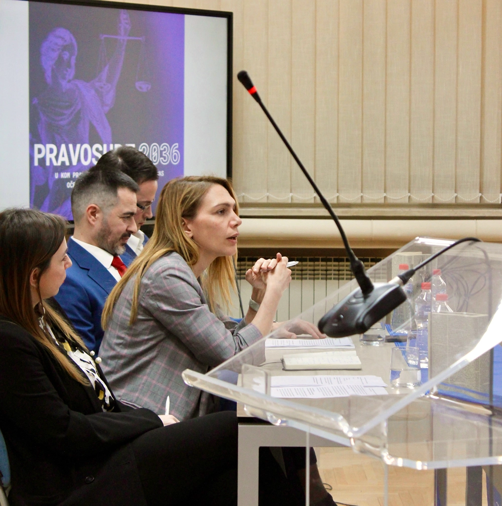 Ана Тоскић Цветиновић